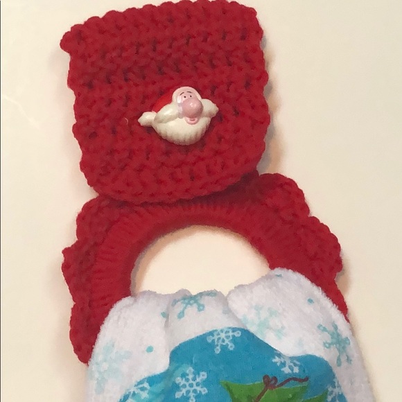 Kitchen Christmas towel and oven towel holder - Picture 6 of 7
